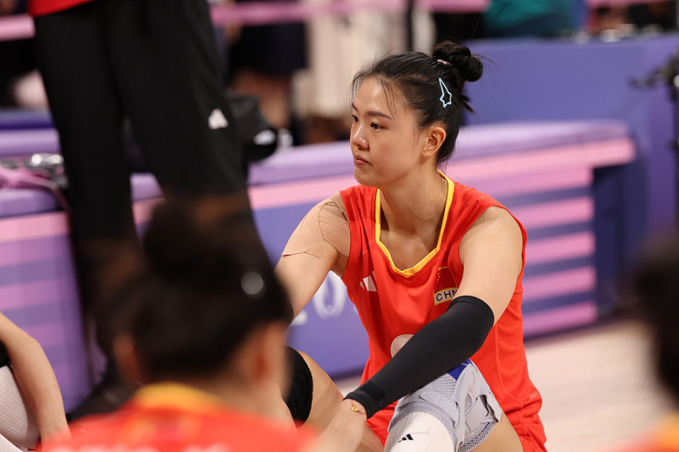 张常宁新去向揭晓!百字发文情感流露,丈夫吴冠希支持,可谓温馨