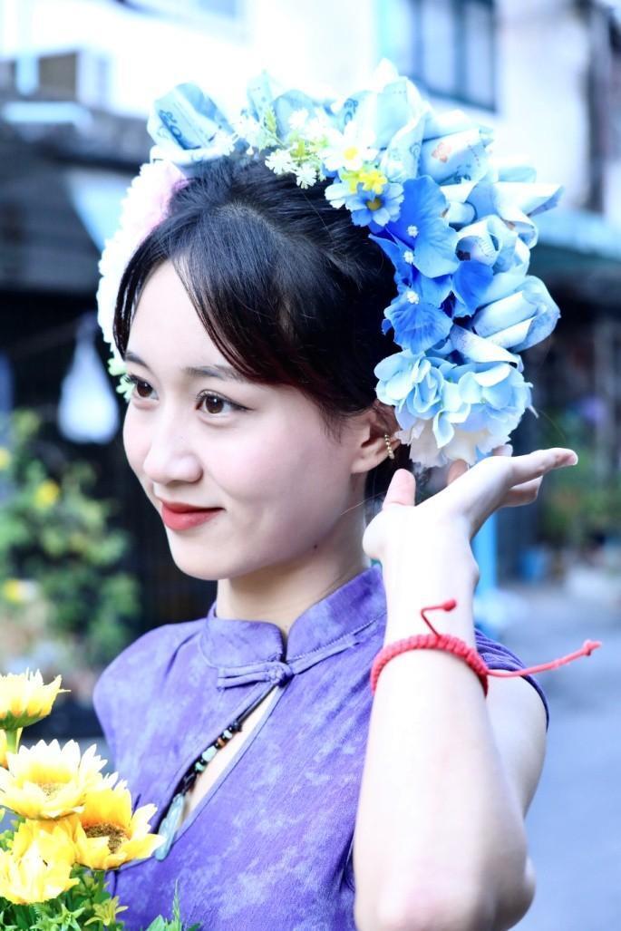 我,00后云南女孩,和同学在公寓里做中餐出售,承包了几栋楼