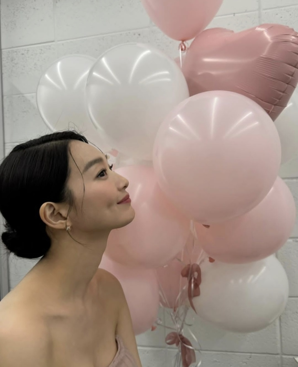 申敏儿甜美笑容背后的独特魅力性感酒窝令人着迷