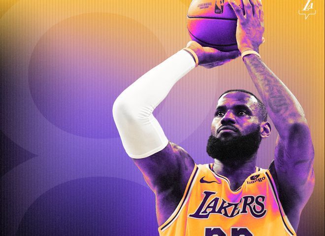 詹姆斯单场28分10板11助创5大神迹历史首人第二年长三双球员