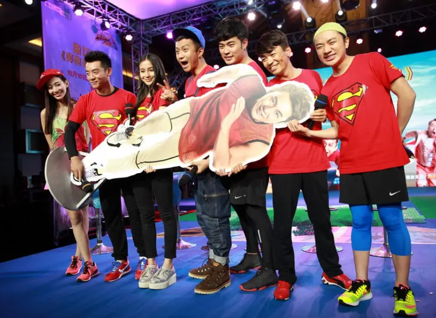 之后从第二季王宝强离开,包贝尔加入开始,就不能算是完整体的兄弟团了