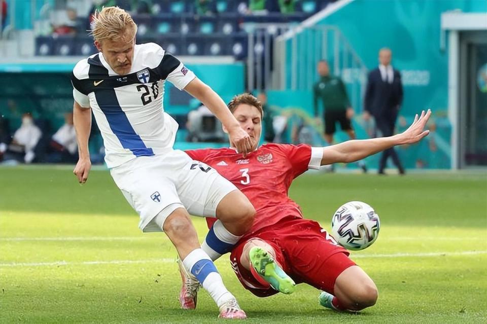 上届欧洲杯的11座举办城市2座所在国没能晋级本届欧洲杯