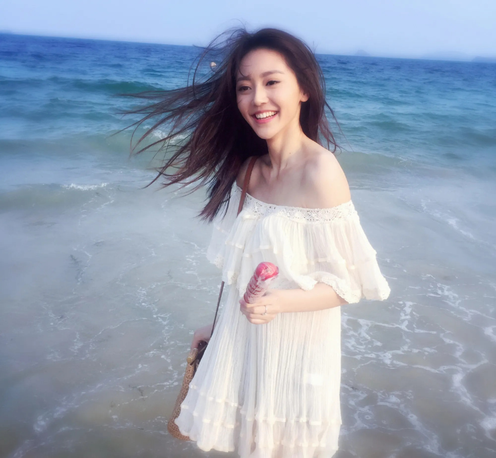 《一念关山》黄梦莹:被杨幂挖掘,因素锦出圈,33岁不想结婚