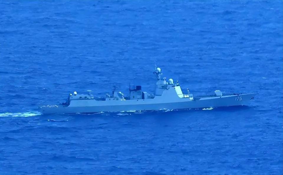 中国052d"银川"舰逼近美国西海岸附近?这是去过年?_腾讯新闻