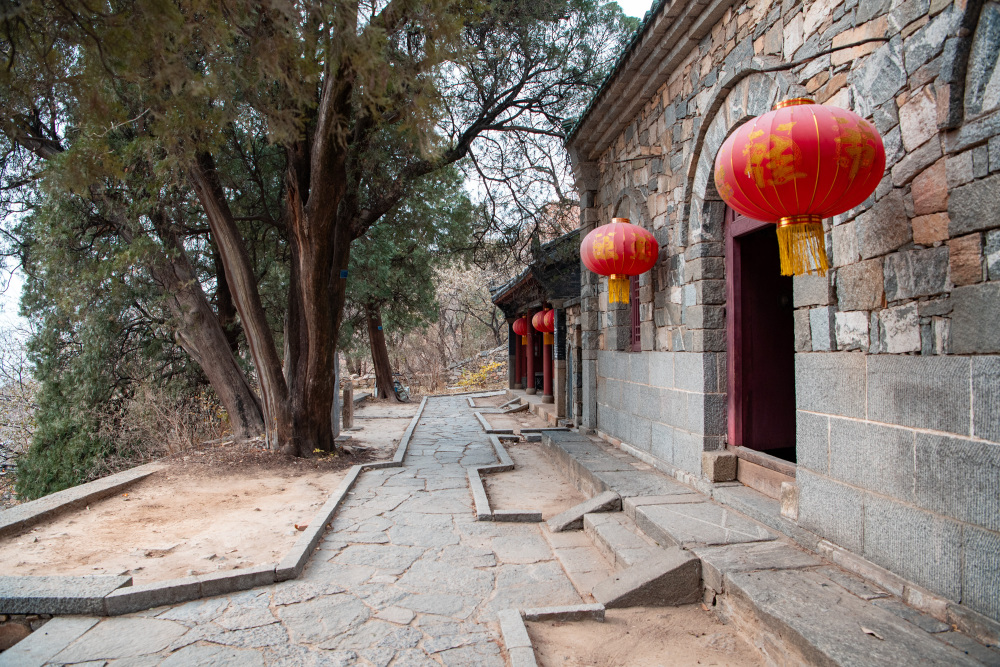 泰安三阳观,距今已有500年历史,游泰山不容错过的免费景点