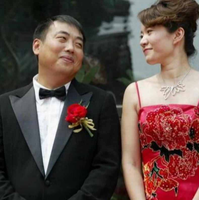 女乒希望之星为爱远走日本，助丈夫成大满贯，如今女儿成世界冠军