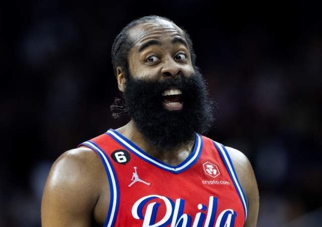 哈登又炮轰76人:承诺给顶薪却反悔!仍想赚大合同 恐怕已无望-腾讯新闻