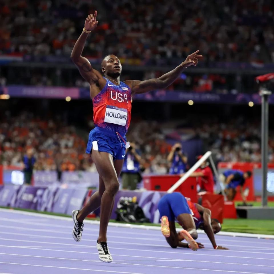 麦克劳林 巴黎封神!