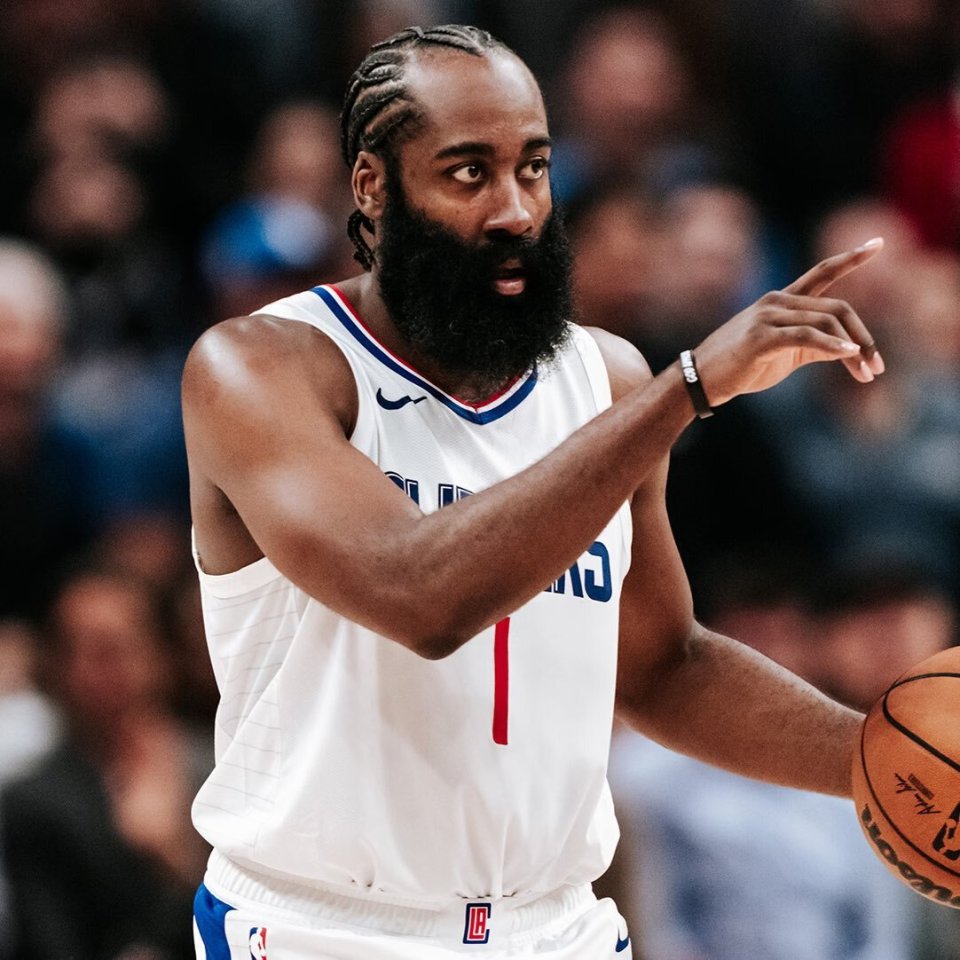 哈登23投创快船生涯新高!仅6中险成罪人 末节8中1错失关键三分