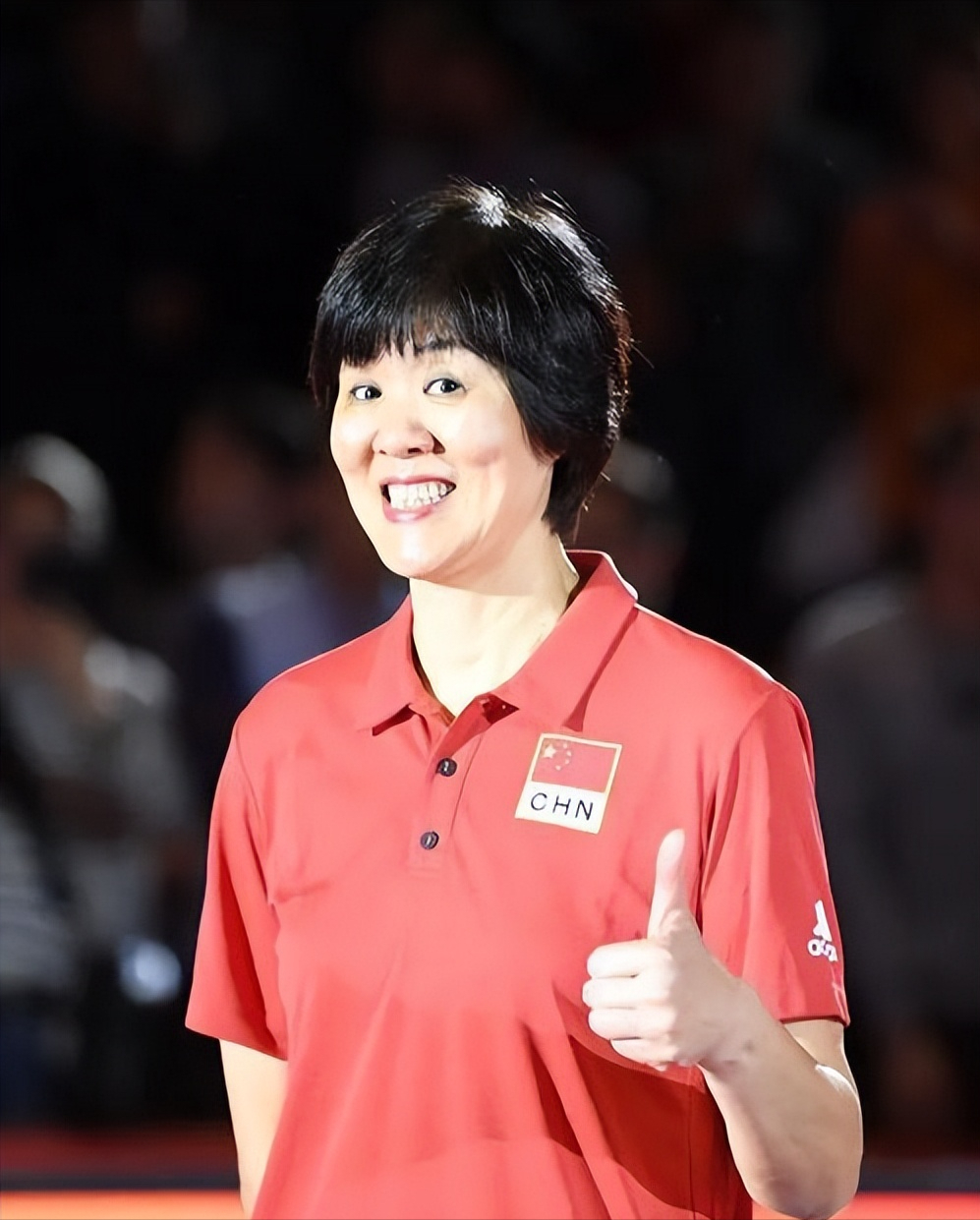 为排球而生的铁榔头郎平是中国排球史上一位划时代的英雄