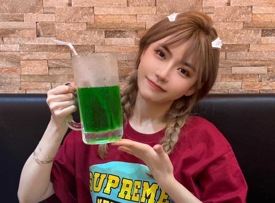 周淑怡人气直线下降,在直播间里发飙,被怀疑精神有问题