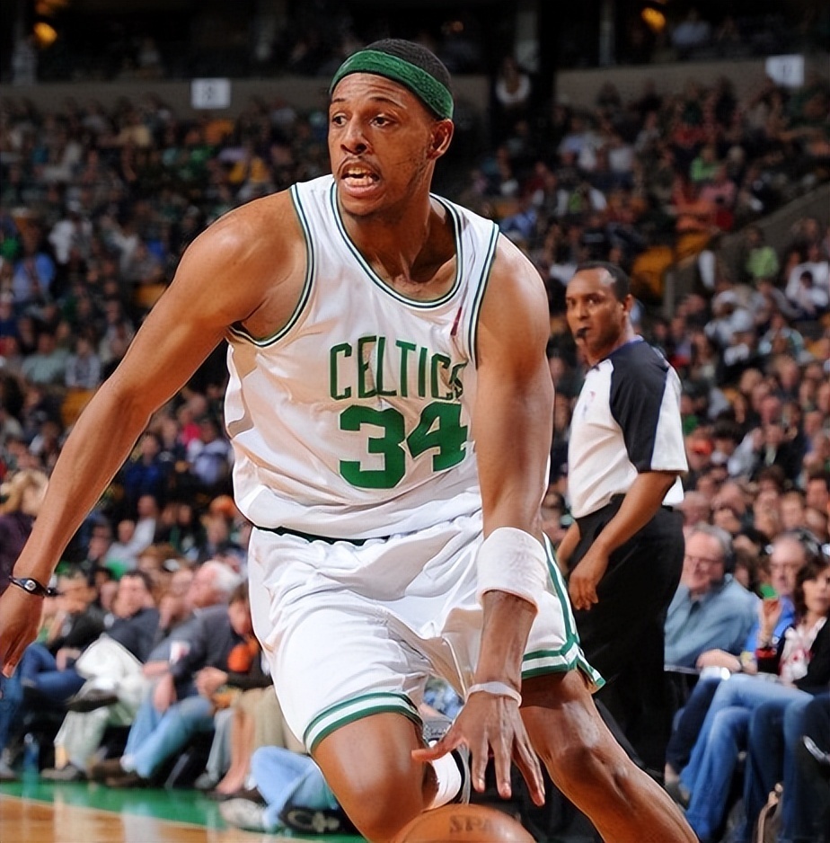 其实雷阿伦在来到凯尔特人后是有着非常大的变化的,在超音速时期,他