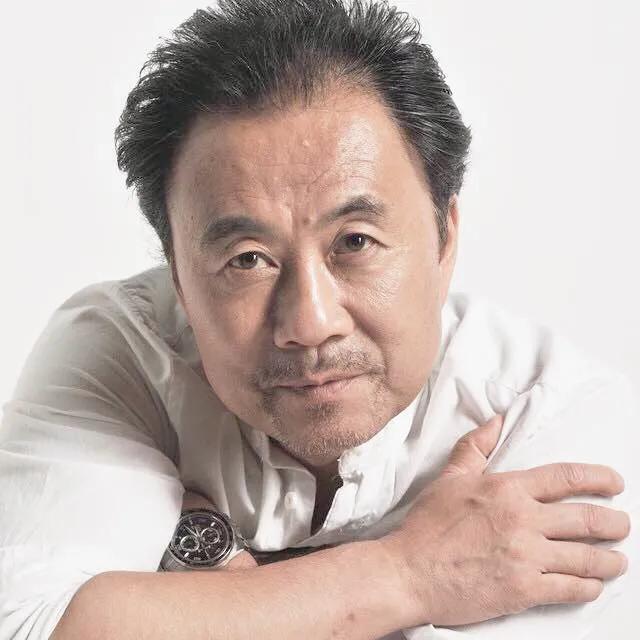 马卫军:曾在日本当了10年白领,50岁回国成日本军专业户,67岁还不火_腾