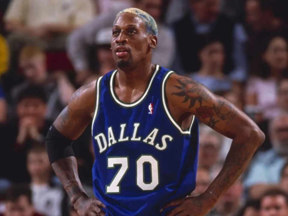 98年辅佐乔丹再夺三连冠后,公牛为何没有和"大虫"罗德曼续约?