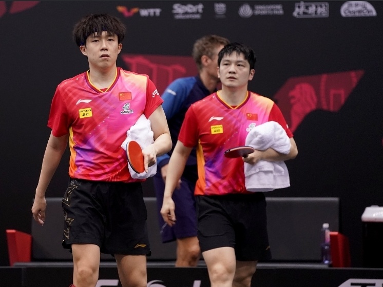 国乒首个冠军到来恭喜樊振东恭喜马龙王楚钦还有参赛任务