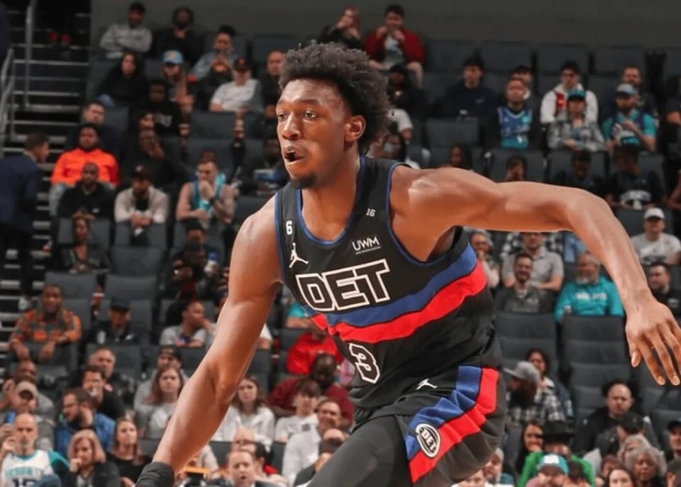 选秀模板浓眉培养了5年场均只有54又一个水货榜眼出现了