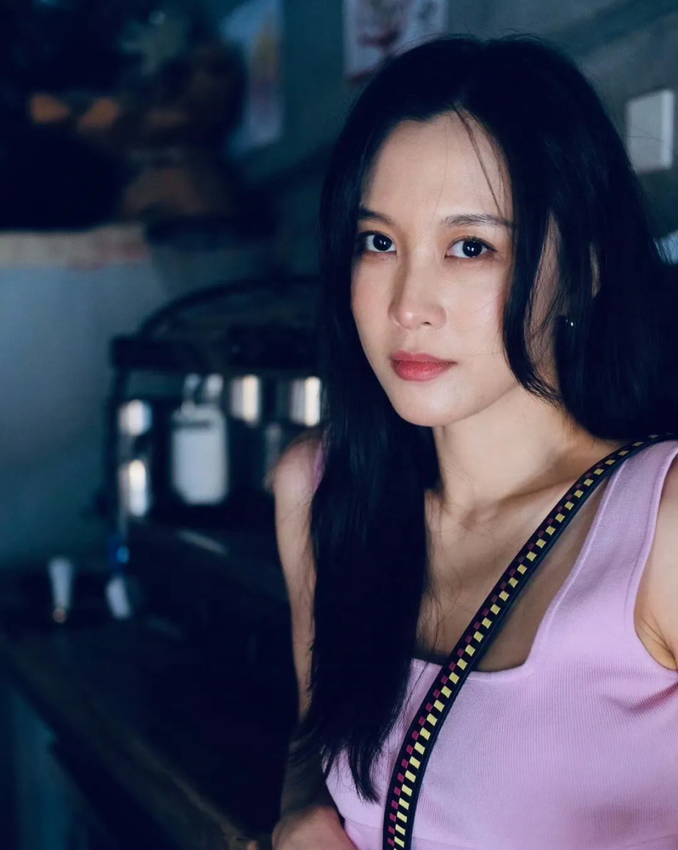 張静文 Department of Media and Communication - City University of Hong Kong