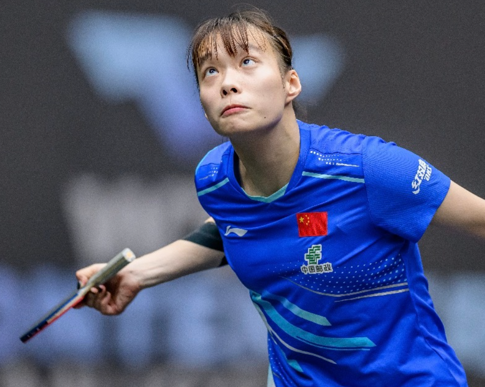 WTT常规赛：石洵瑶4-0胜何卓佳登顶！夺国乒女单新年第一冠_腾讯新闻