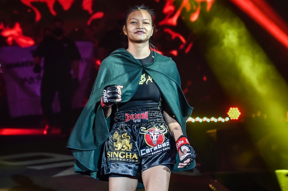 获帕奇特侬助力超级少女我处于最佳状态要击败伊卡翠娜