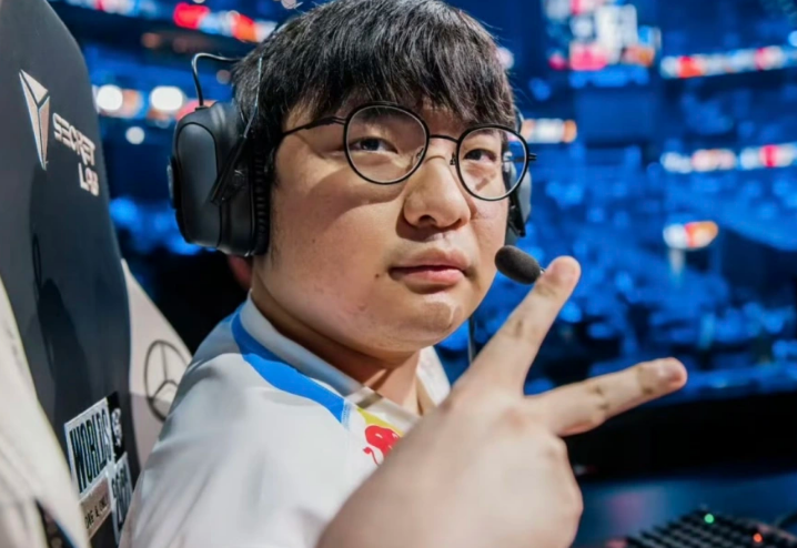 BeryL评选最喜欢的LPL选手，3位是退役的RNG选手，两位BLG选手_腾讯新闻