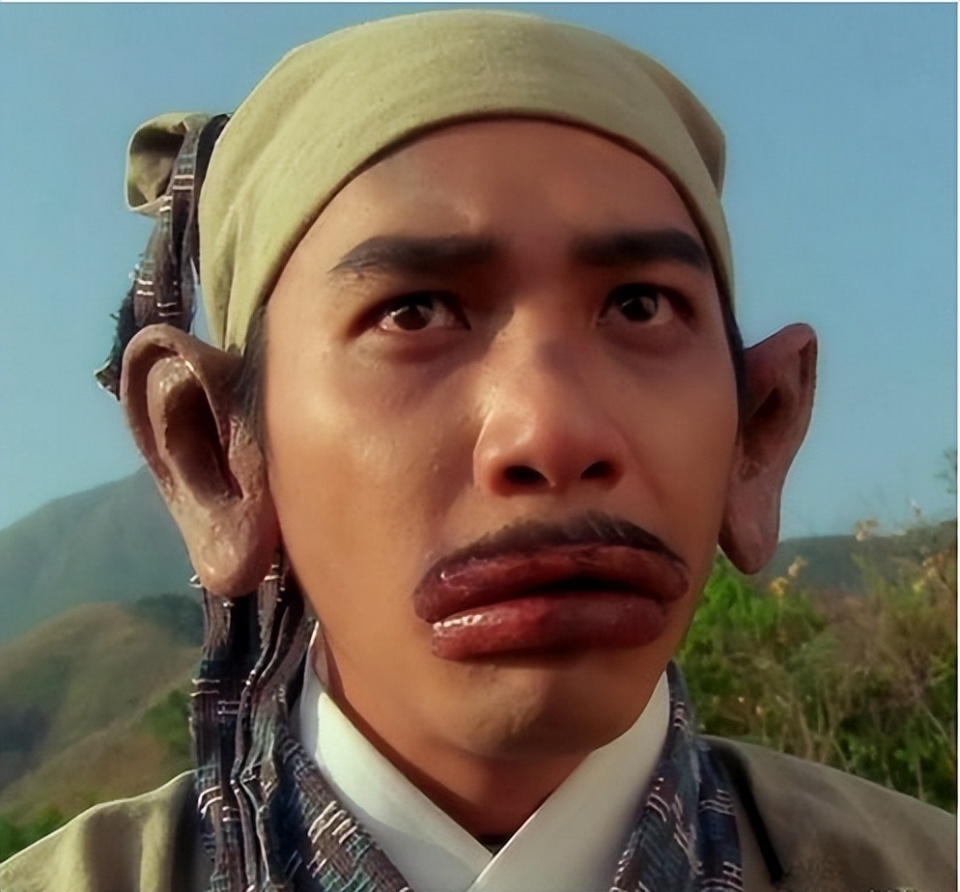 致敬周星驰?郭富城新片戴龅牙,还没上映就征服了7万人_腾讯新闻