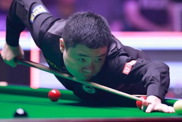 6-4！6-1！斯諾克英錦賽：丁俊暉+趙心童晉級，16強已經決出10人 - 