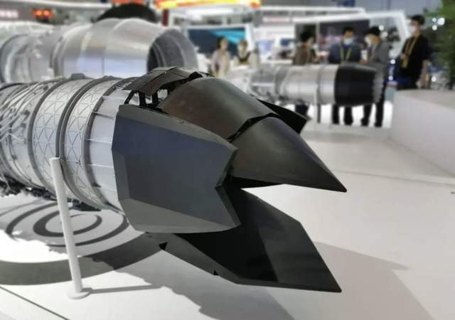 按照刘院士的说法,涡扇-15技术指标应该直接对标美国f119涡扇发动机