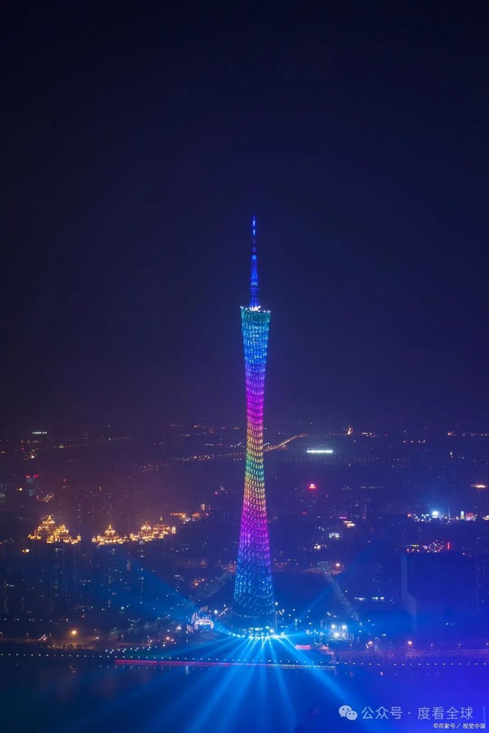 作为旅游博主,我探访过无数风景名胜,但广州塔的独特魅力,让我迫不及