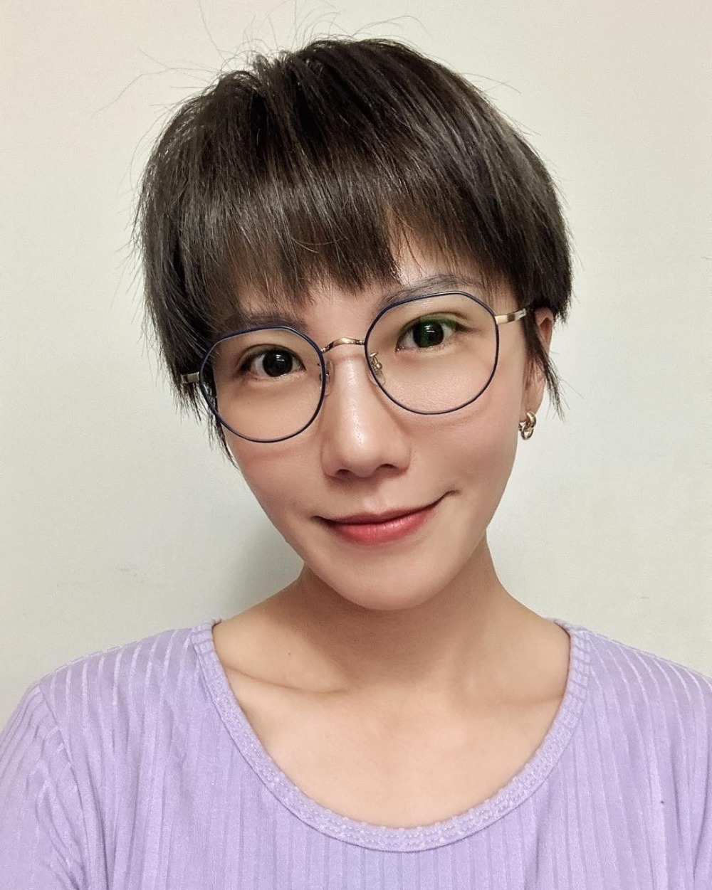 第二位受害女星发声,控陈建州在妻子孕期性骚,被他抓进范玮琪的房间