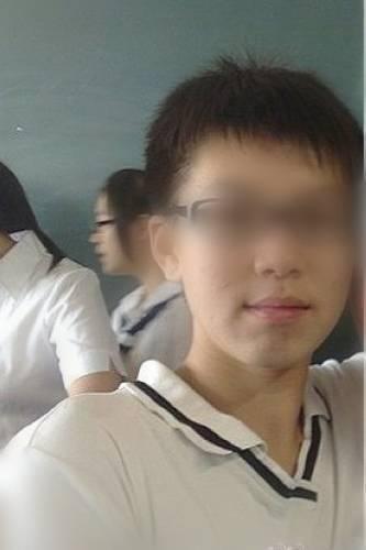 纪实:长春砍手门事件,高中生得罪富二代被砍手,家长说往死里打