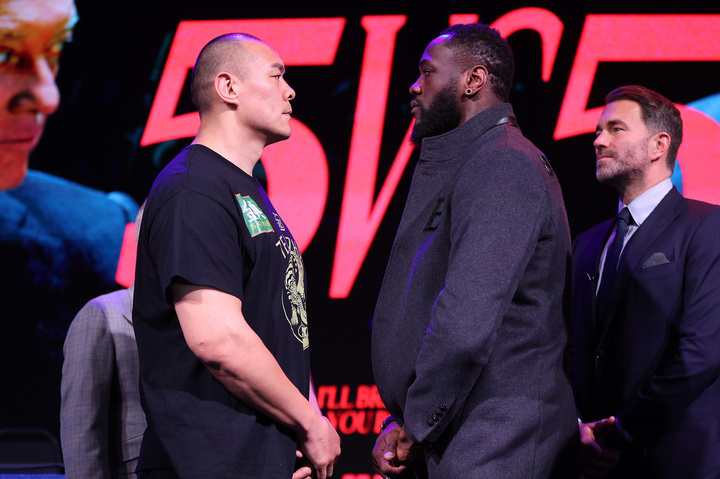 中国重量级拳手张志磊与前世界拳王维尔德明日凌晨开战