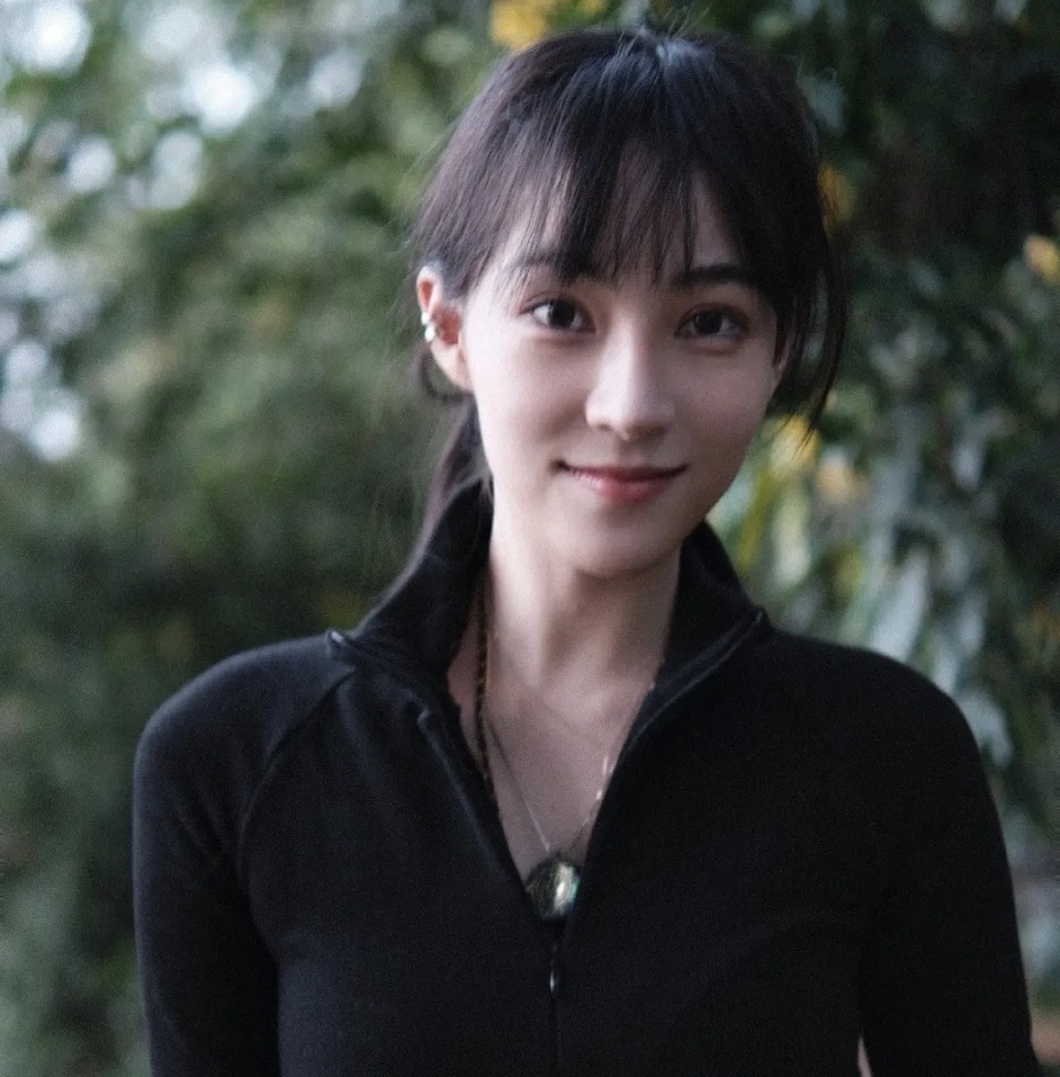 张哲瀚凉了,女一号陈瑜婕也被抓了,《复古神探》彻底播出无望!