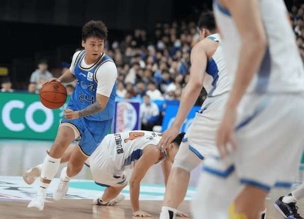 CBA｜北汽男籃豪取七連勝 創14年來本隊最佳開局 - 