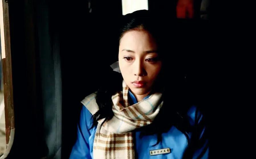 张龄心:19年师生恋后,她从丁克一族变成贤妻良母,还是丈夫的御用女