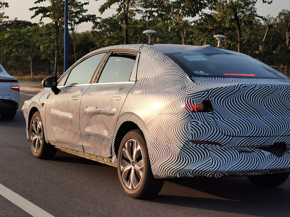 这些神秘车什么来头 看见了真不能拍?_腾讯新闻