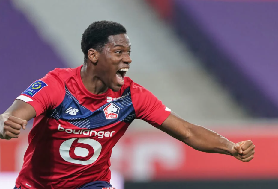 国际米兰加入齐尔克泽争夺战,ac米兰又一次面临重大转会挫折