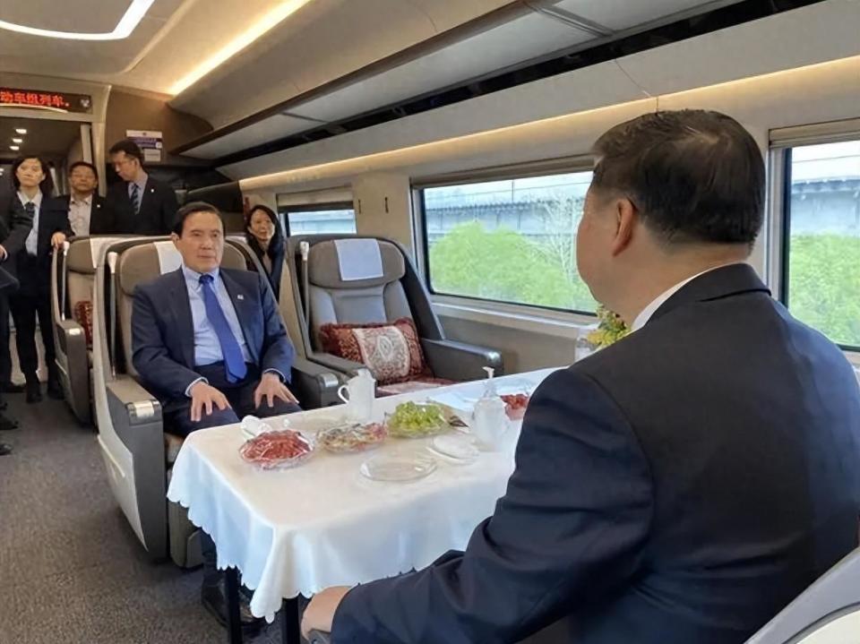 台海局势迎来变故马英九再次访问大陆美国紧跟访华