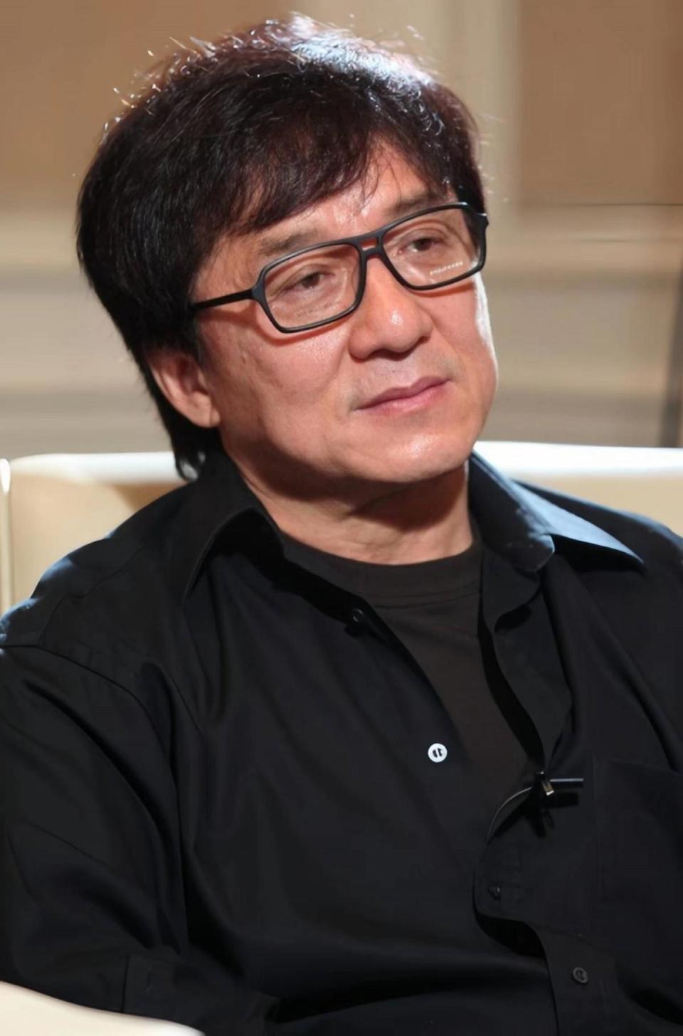 盘点那些娱乐圈被骗的明星,最惨的是成龙大哥