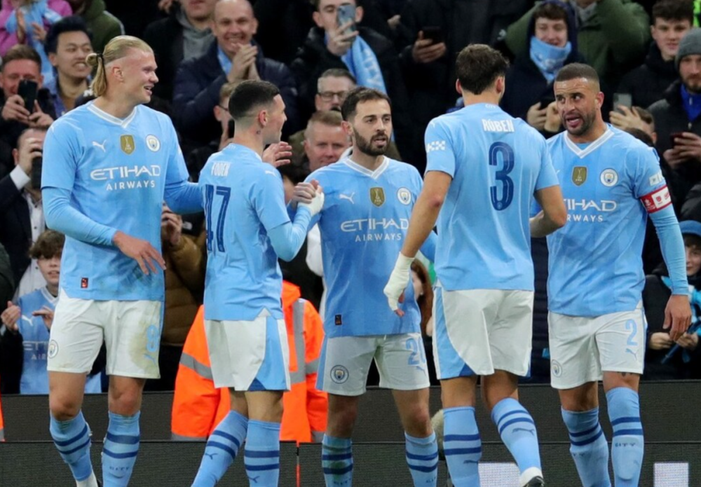 2103疯狂一夜新月创历史热刺爆大冷曼城杀入半决赛