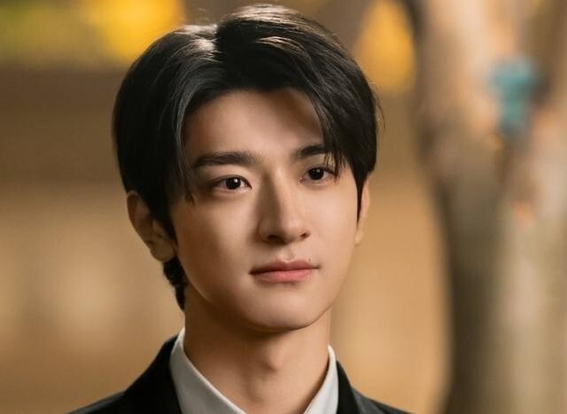 《失笑》：明明都是林一演的男主，梁代文和顾寻差别怎么那么大？_腾讯新闻