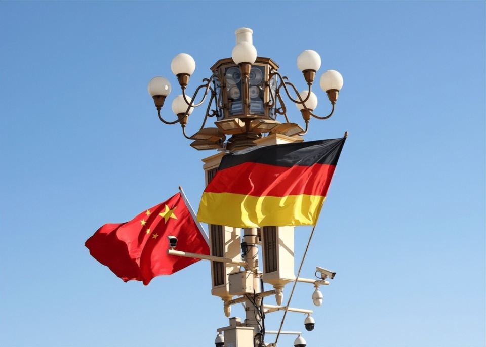 刚对中国咄咄逼人,德外长转身就确定来华访问,中方定调中德关系