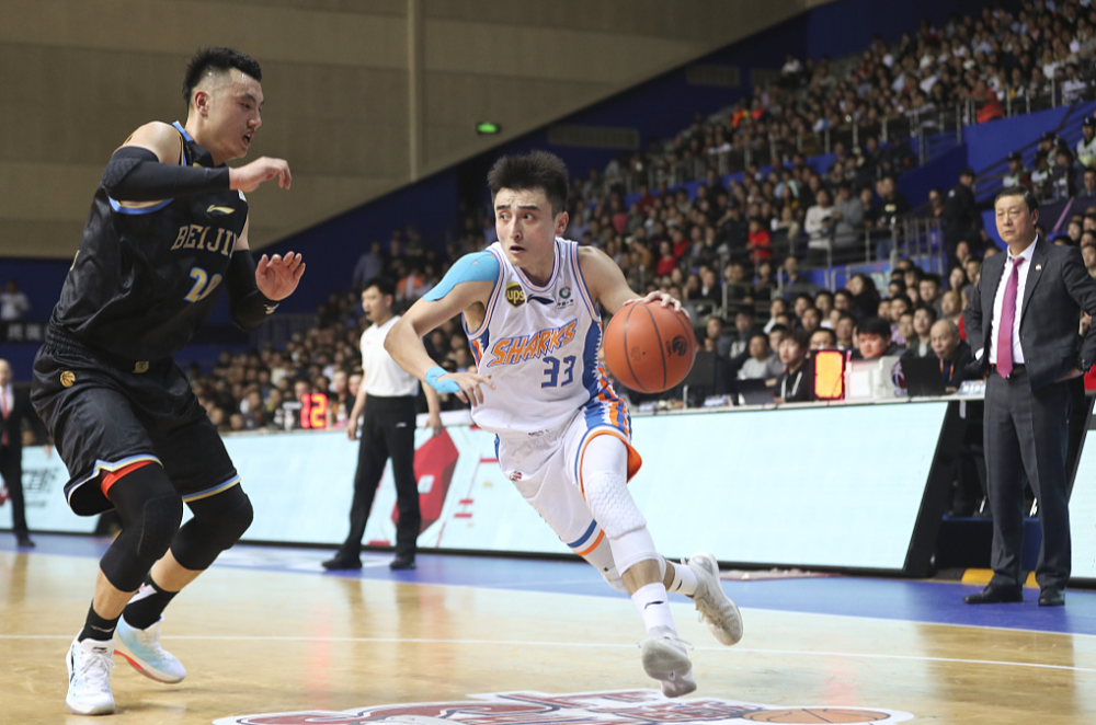 时隔5年两大冠军队季后赛再pk上海当年阵容只剩他