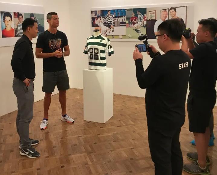 颜强可以不爱c罗,也可以嘲讽c罗,但睁眼说瞎话,这种行为真的是非常