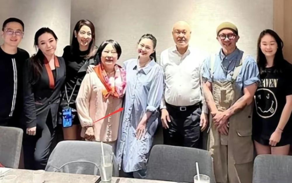 ��������:��S�Ѿ�����9������ �������� �߿��������չ�С�ĺǻ�������