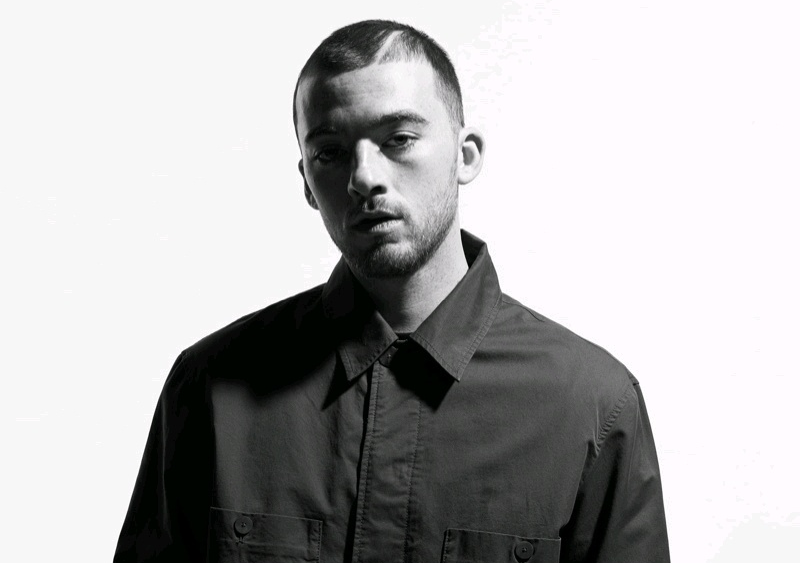 25岁男演员去世母亲称疑因心理病服药过量上周刚送走父亲