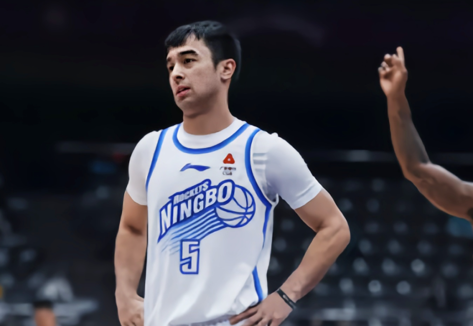 42 10 10,创cba历史纪录,阿的江输球也开心,阿尔斯兰爆发了