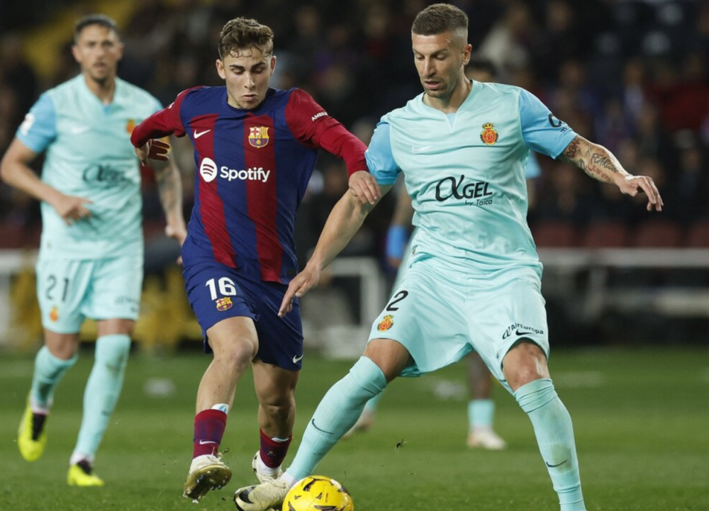 前无古人!巴萨16岁天才绝境爆发,创造西甲历史,前途无量_腾讯新闻