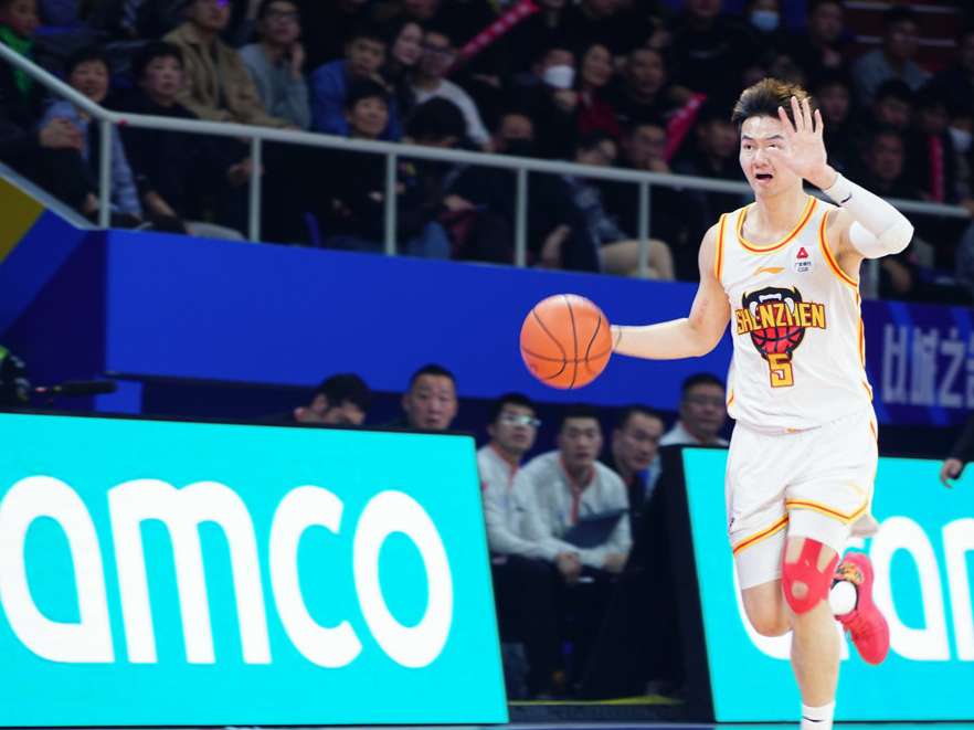 0分0助攻5失误上空篮不进这是郭艾伦接班人