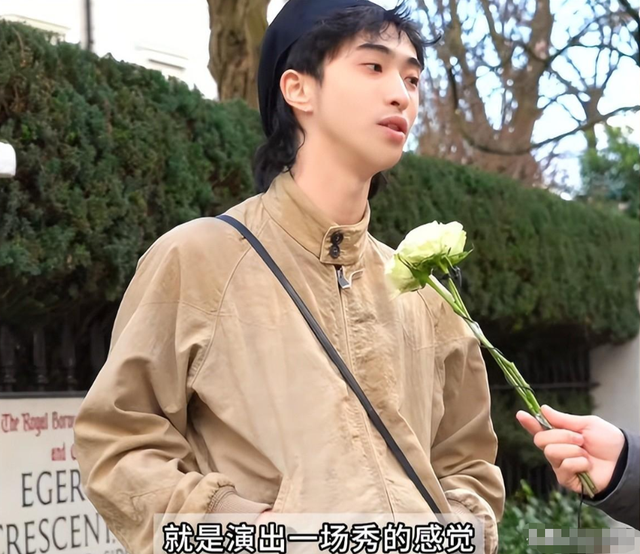 突然！伊能静儿子恩利冲上热搜，恩利大波浪配蕾丝打扮让网友议论纷纷_腾讯新闻
