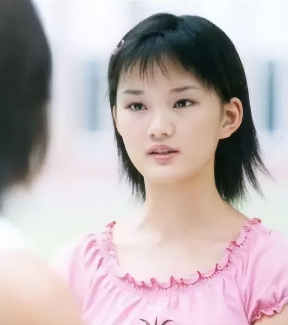 红苹果乐园播出21年男主演全员颜值崩盘女主演还个个坚挺